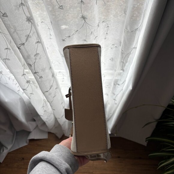 Michael Kors Small Canvas Tote Mirella - Picture 7 of 9